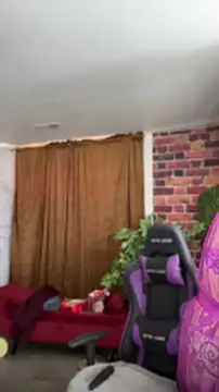 RubyLynne online show from 04.15.26