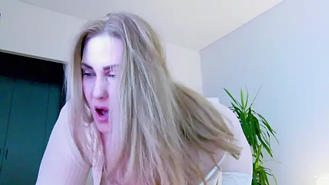 Sinful Eyes online show from 03.10.26