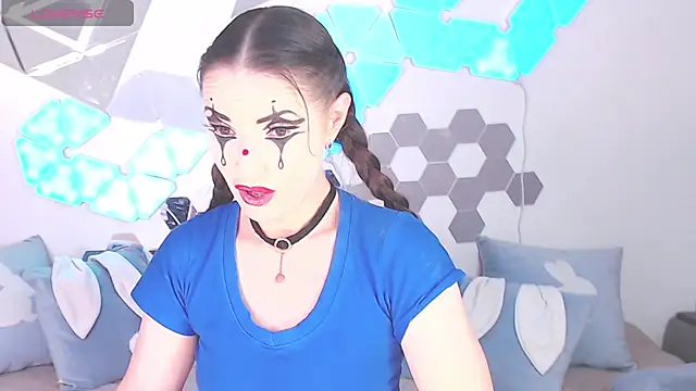 LexiKiss online show from 12.06.24