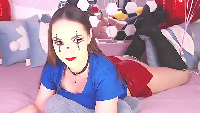 LexiKiss online show from 02.11.25