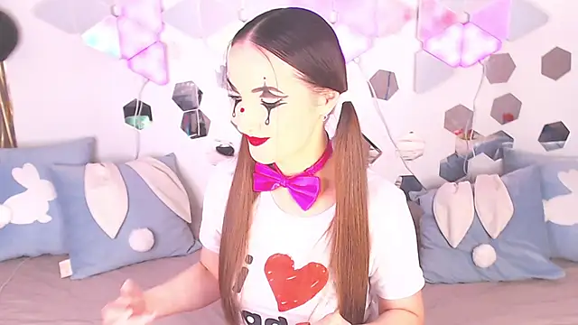 LexiKiss online show from 02.20.26