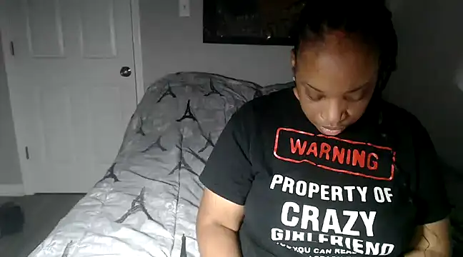 Sexymona1218 online show from 01.01.25