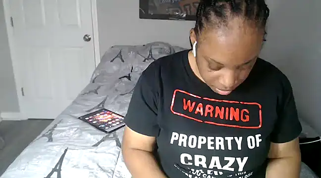 Sexymona1218 online show from 01.01.25