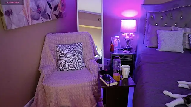 lara heaven online show from 01.27.25