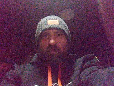 KosBi69 online show from 01.05.26