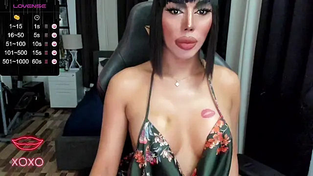 Forever MissCandace online show from 01.30.25