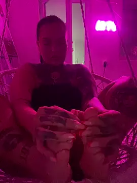  MelinaCurves  online show from 06.19.26