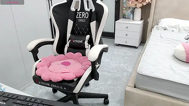 Hanako love online show from 03.18.26