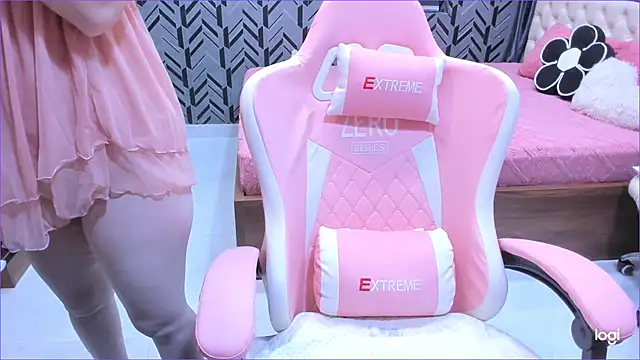 Snapshot of Toyota_Motor_Corporation chatting on 02.24.26 Toyota Motor Corporation online show from 02.24.26