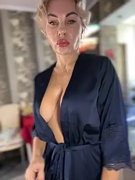 Hotnessi online show from 02.23.25