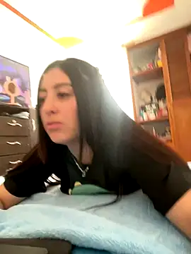 Snapshot of Sofhi_corolinne31 chatting on 12.01.24 Sofhi corolinne31 online show from 12.01.24