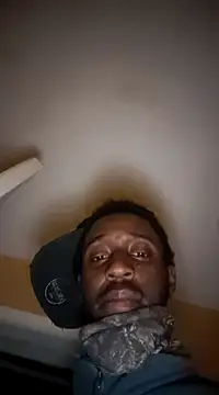 Snapshot of SkinnymanwithBbc chatting on 03.10.25 SkinnymanwithBbc online show from 03.10.25