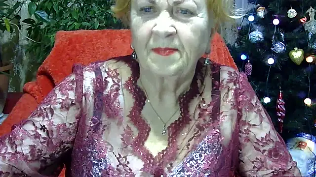 Emma52610 online show from 01.10.25