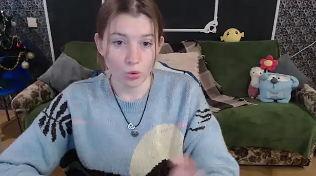 Snapshot of Gr4_soul_ chatting on 12.17.24 Gr4 soul  online show from 12.17.24