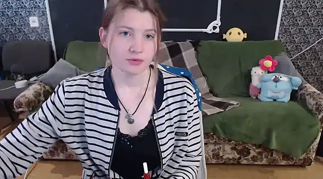 Snapshot of Gr4_soul_ chatting on 03.23.25 Gr4 soul  online show from 03.23.25