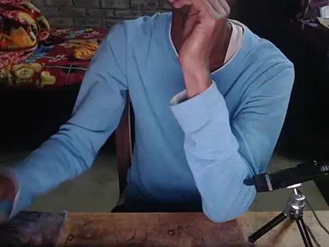 Snapshot of ThethunderPo chatting on 04.21.26 ThethunderPo online show from 04.21.26