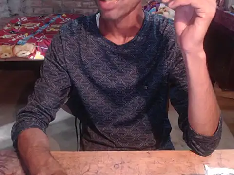 Snapshot of ThethunderPo chatting on 04.24.26 ThethunderPo online show from 04.24.26