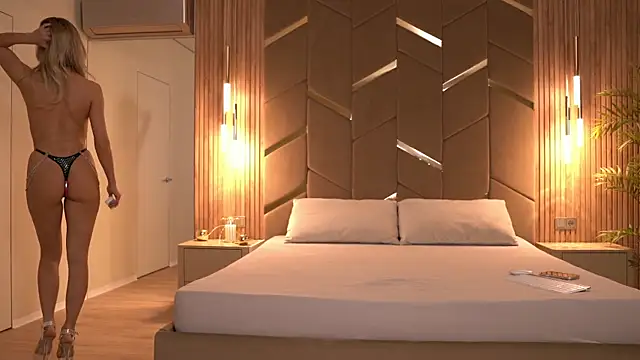 juice-pussy online show from 03.06.26