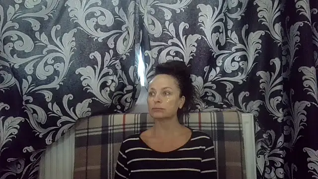 LindaStarS online show from 10.19.25