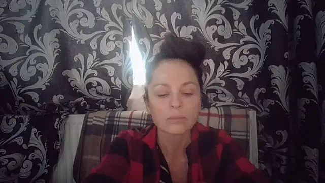 LindaStarS online show from 10.28.25