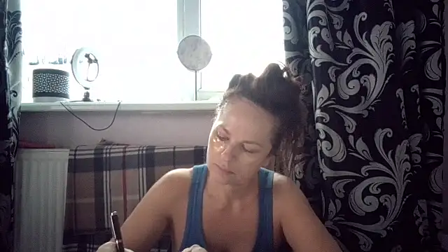 LindaStarS online show from 02.11.26