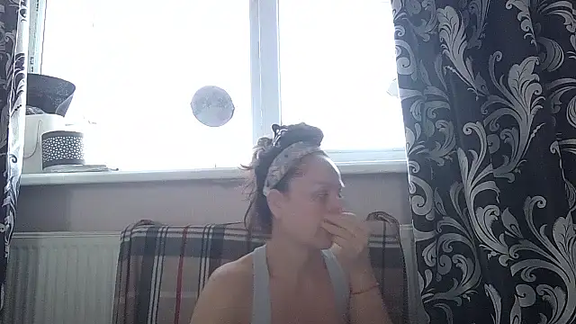 LindaStarS online show from 03.07.26