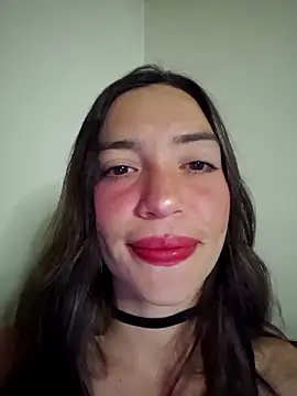 Snapshot of loveuu-bae chatting on 11.01.25 loveuu-bae online show from 11.01.25