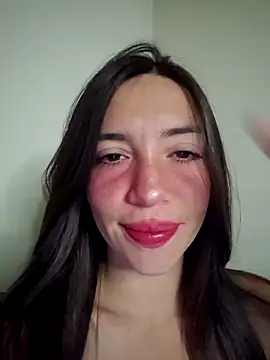 Snapshot of loveuu-bae chatting on 11.12.25 loveuu-bae online show from 11.12.25