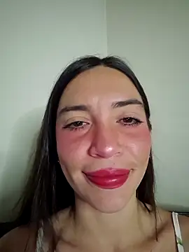 Snapshot of loveuu-bae chatting on 01.06.26 loveuu-bae online show from 01.06.26