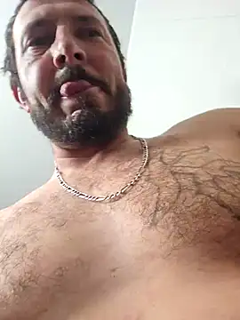 Snapshot of UncutHammer69 chatting on 02.02.26 UncutHammer69 online show from 02.02.26