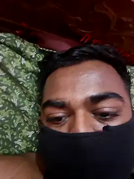 Snapshot of BlackHairy_man chatting on 05.28.26 BlackHairy man online show from 05.28.26