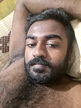 Snapshot of BlackHairy_man chatting on 06.18.26 BlackHairy man online show from 06.18.26