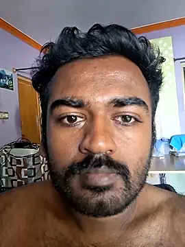 Snapshot of BlackHairy_man chatting on 06.26.26 BlackHairy man online show from 06.26.26