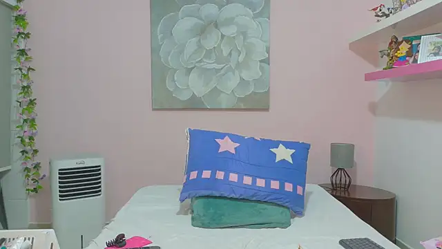 CindyCrawford online show from 03.29.26