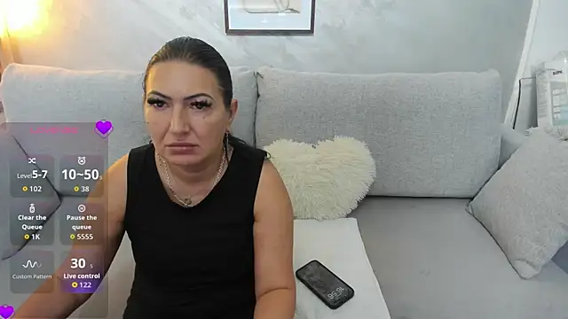 Snapshot of goddessalysse chatting on 07.21.26 goddessalysse online show from 07.21.26