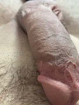 Snapshot of dirtymarek chatting on 10.18.25 dirtymarek online show from 10.18.25