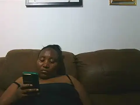 Snapshot of ebonytitts4u chatting on 02.09.26 ebonytitts4u online show from 02.09.26