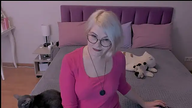 sabrinamacmarren online show from 03.09.25