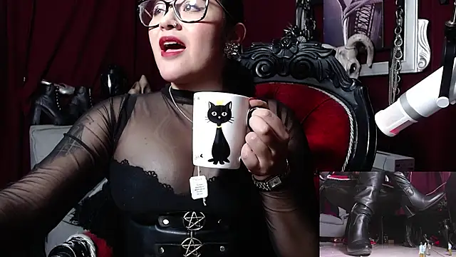 MeGoddesSara online show from 01.04.25