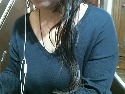 Snapshot of UrsMansi chatting on 12.05.24 UrsMansi online show from 12.05.24