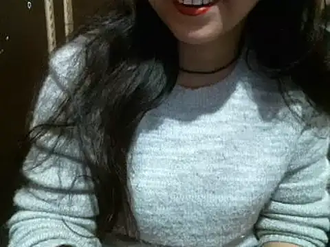 Snapshot of UrsMansi chatting on 12.10.24 UrsMansi online show from 12.10.24