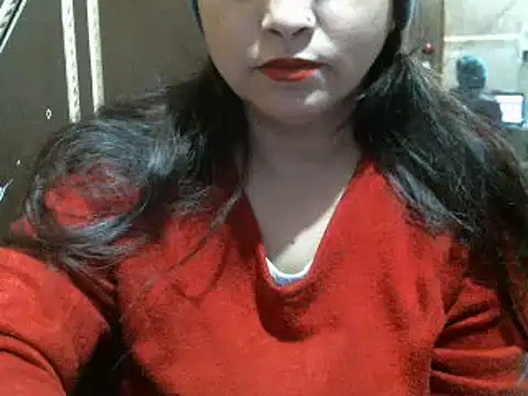 Snapshot of UrsMansi chatting on 12.11.24 UrsMansi online show from 12.11.24