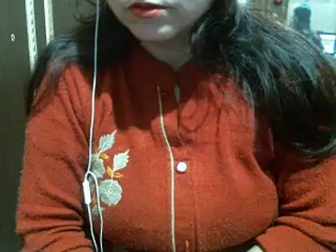 Snapshot of UrsMansi chatting on 12.23.24 UrsMansi online show from 12.23.24