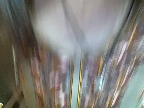 Snapshot of UrsMansi chatting on 02.10.25 UrsMansi online show from 02.10.25