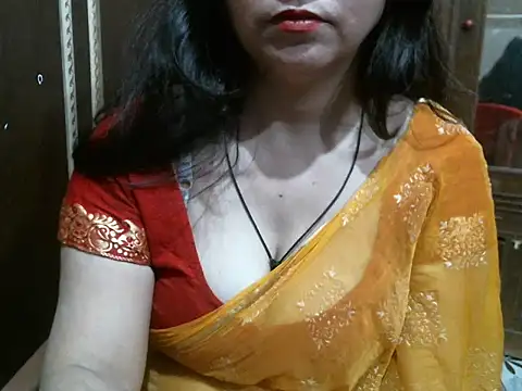 Snapshot of UrsMansi chatting on 02.10.25 UrsMansi online show from 02.10.25