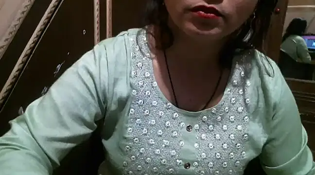 Snapshot of UrsMansi chatting on 03.18.25 UrsMansi online show from 03.18.25