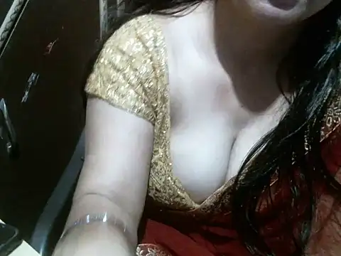 Snapshot of UrsMansi chatting on 05.30.26 UrsMansi online show from 05.30.26