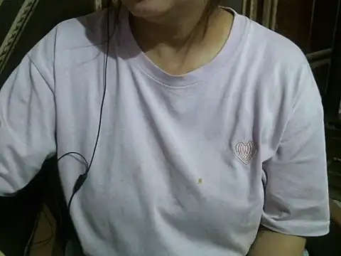 Snapshot of UrsMansi chatting on 06.23.26 UrsMansi online show from 06.23.26