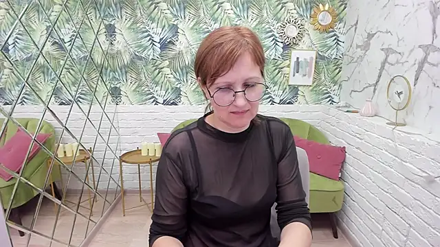 Paris Cherry online show from 03.19.25