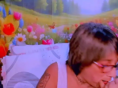 indianroxy online show from 10.22.25